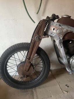 ČZ 250 Tourist - 2