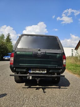 Nissan Navara D40 - 2