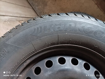 Prodám Hankook 235/60/16 zimní - 2