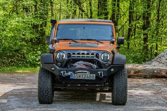Jeep Wrangler Mountain 3,8 V6 LPG A/T 4x4 aj na splátky - 2