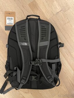 Baťoh The North Face
2200Kč - 2
