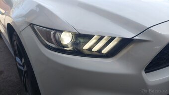 Světlomety mustang r.v. 2016 - 2