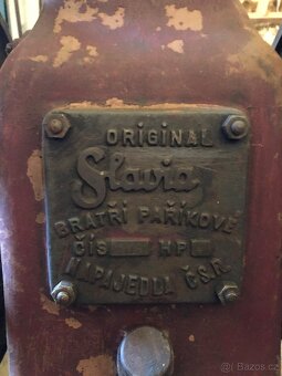 Prodám motor Slavia - 2