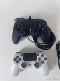 PlayStation 4 (500 GB) + 2 ovladače – připraveno k hraní - 2