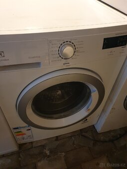 Pračka Elektrolux na 8kg - 2