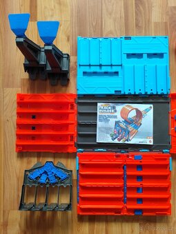Hot Wheels Track Builder závodní klec - 2