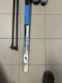 Prodám Běžky Favorit Wood Core s boty a hůlky 160cm - 2
