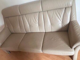 Kožená sedací souprava 3+2+taburet - 2