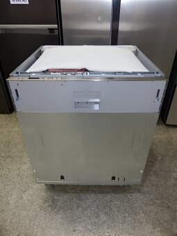 Myčka nádobí WHIRLPOOL WIO 3O540 PELG - 2