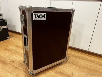 Digitální mixážní pult Behringer X32 Producer + case - 2