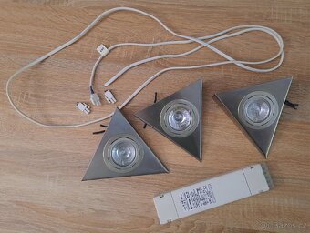 LED světla pod kuchyňské skříňky - 2