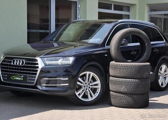 Audi Q7 3,0TDi Q. S-LINE VZDUCH ČR 1.M - 2