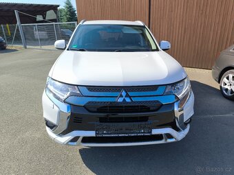 Mitsubishi Outlander 2.4 PLUG-IN HYBRID 4WD Basis Spirit2020 - 2
