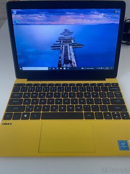 UMAX VisionBook 12Wa - 2