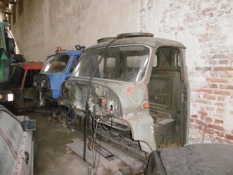 Tatra 148 - 2