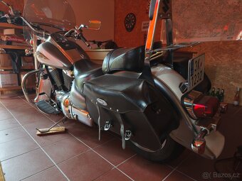 Suzuki VL1500 Intruder LC - 2