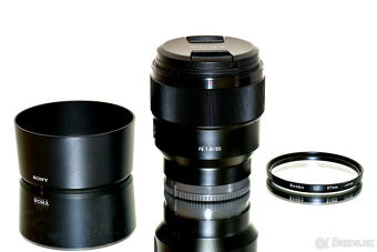 Sony FE 85mm f/1,8 + UV filtr Stav NOVÉHO - 2