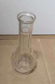 skleněná vázička - 2