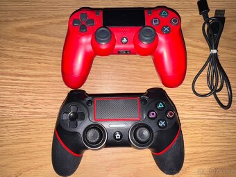 SONY PLAYSTATION 4 SLIM 500 GB + 2x OVLADAČ. - 2