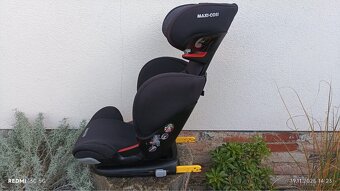 Autosedačka Maxi-Cosi (3-12let) - 2