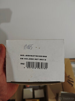 snímač otáček kola - vpředu 8D0927803D - 2