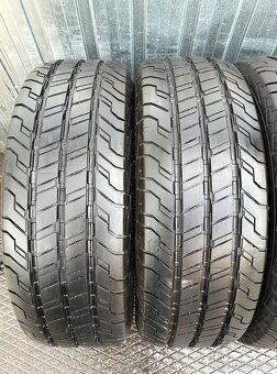 Continental 215/65/16c letní - 2