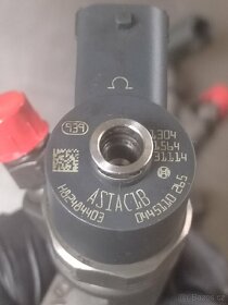 Repasované vstřikovače 044510265, 820048403 - 2