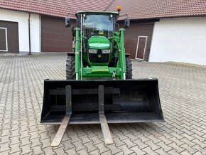 JOHN DEERE 5075 E s čelním nakladačem 76Mth - 2