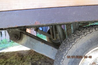 Obytný vozík vlastní výroby. - 2