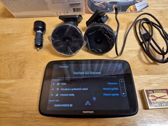 GPS navigace TomTom GO Discover 7" WiFi, Bluetooth -2x držá - 2