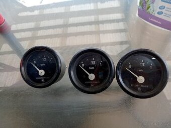 Budíky zetor, lada, wartburg - 2