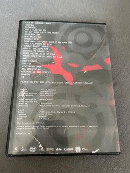 U2VERTIGO05 - Life from Chicago 2005 - 2