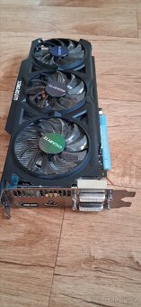 GIGABYTE GeForce GTX 760 - 2