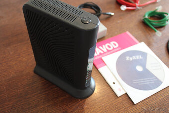 ZYXEL Wireless DSL Gateway P-660 - 2