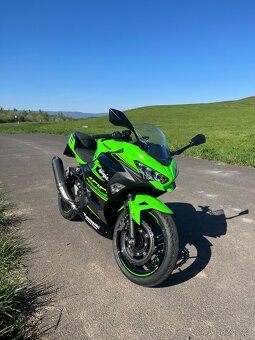 Kawasaki Ninja 400 - 2