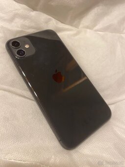 iPhone 11 space grey - 2