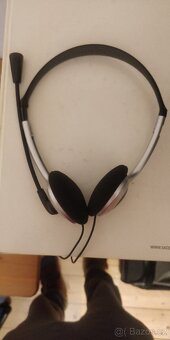Sluchátka s mikrofonem - 2
