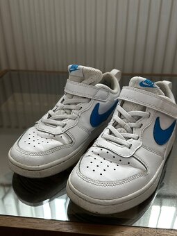 Tenisky NIKE - 2