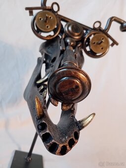 STEAMPUNK RECYCLE ART - 2