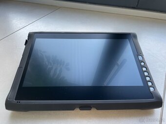 tablet - notebook 13.3" dotyk FullHD LCD, SSDčko, Windows10 - 2