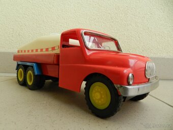 TATRA 138 KDN - CISTERNA r. 1971 - ČSSR - 2