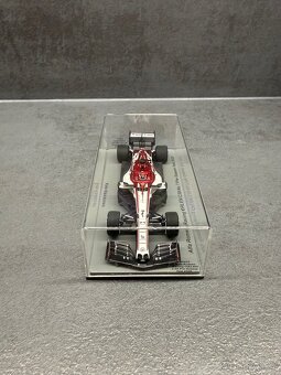 Model F1 Kimi Räikkönen - 2