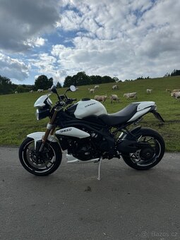 Triumph speed triple 1050 - 2