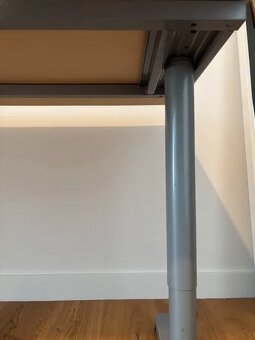 DOVOZ MOŽNÝ psací stůl IKEA GALANT 160x80 cm - 2