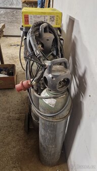 Invertorová svářečka CO2, svařovací štůl, kukla - 2