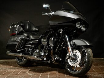 Harley-Davidson Road glide 110 CVO - 2