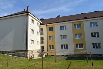 Prodej pěkného bytu 2+1 v Žacléři - 2