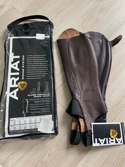Chapsy ARIAT – hnědé, vel. XS – NOVÉ - 2