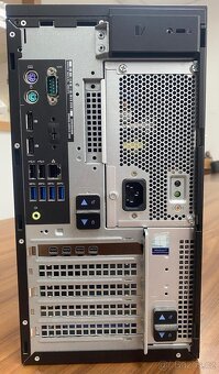 DELL Precision 3630 - 2