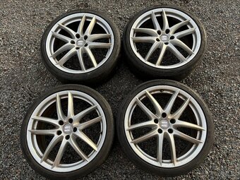 Alu orig letní sada Seat FR 5F 5x112 8J ET53 235/35 R19 - 2